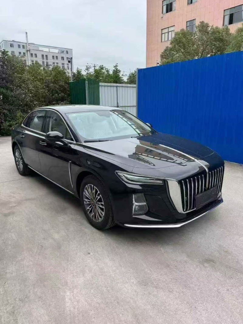 23年白银红旗E-QM5