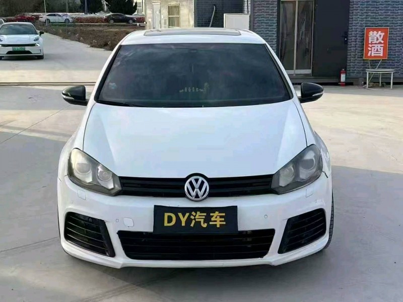 14年荷泽大众高尔夫