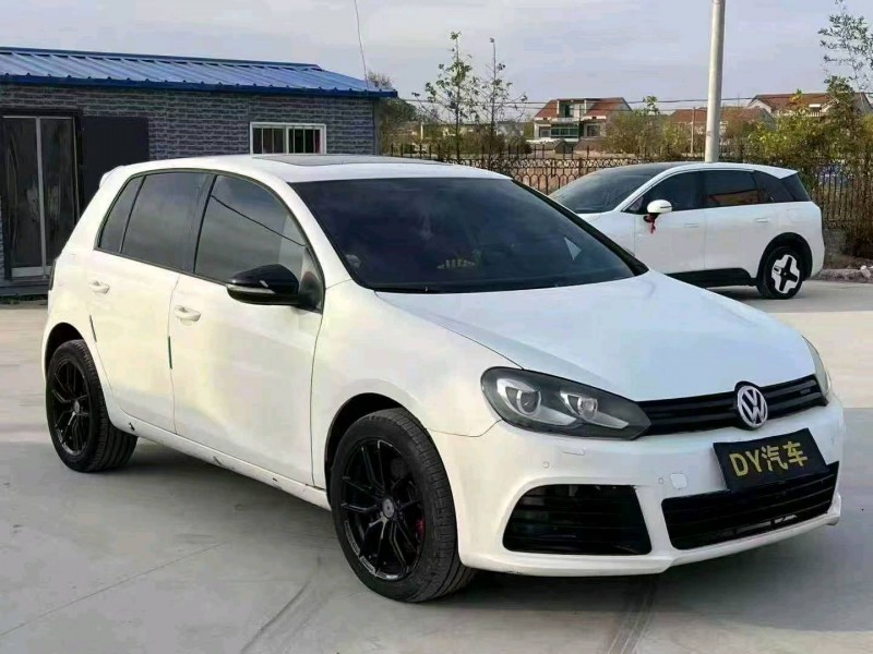 14年荷泽大众高尔夫
