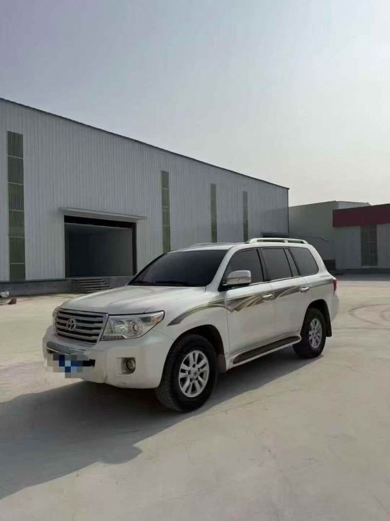 14年荷泽丰田兰德酷路泽