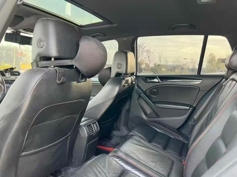 14年荷泽大众高尔夫