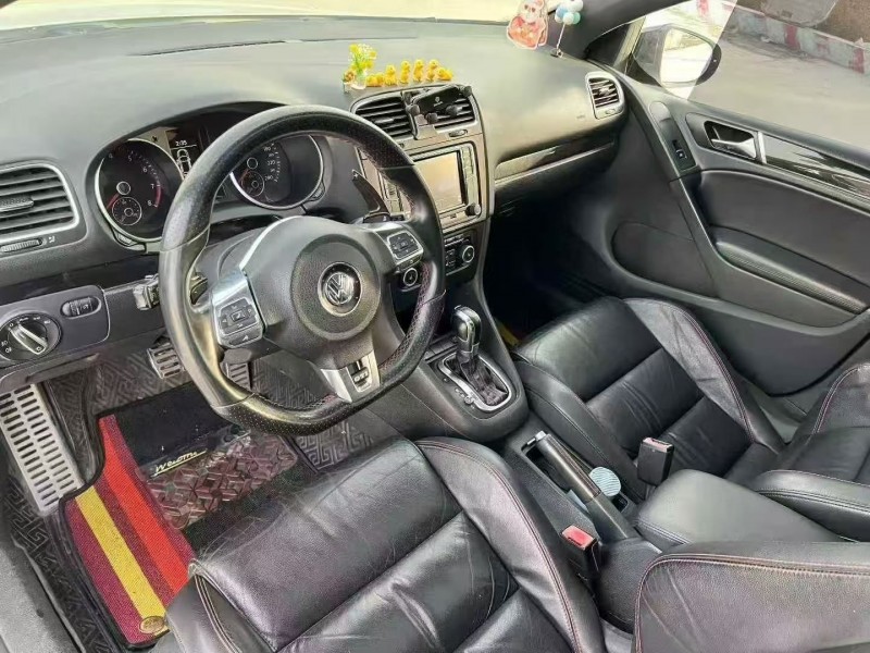 14年荷泽大众高尔夫