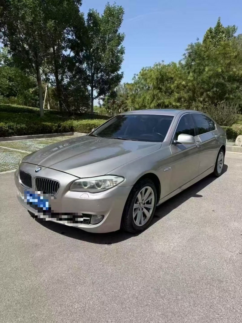 12年枣庄宝马5系