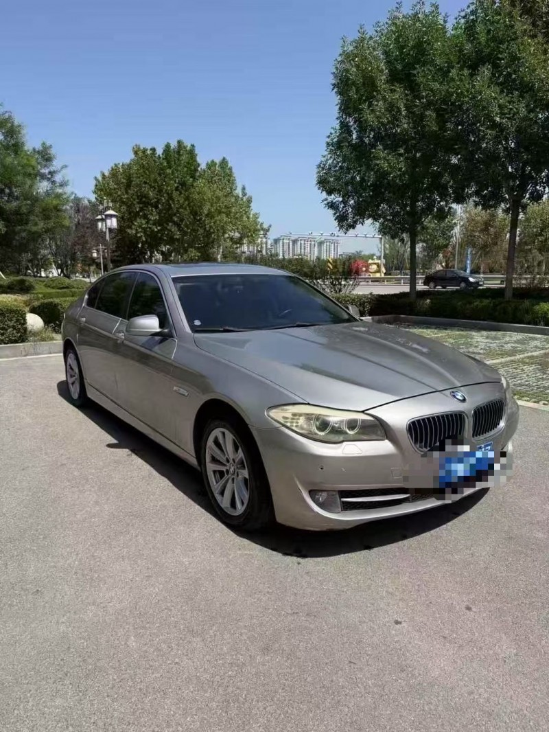 12年枣庄宝马5系