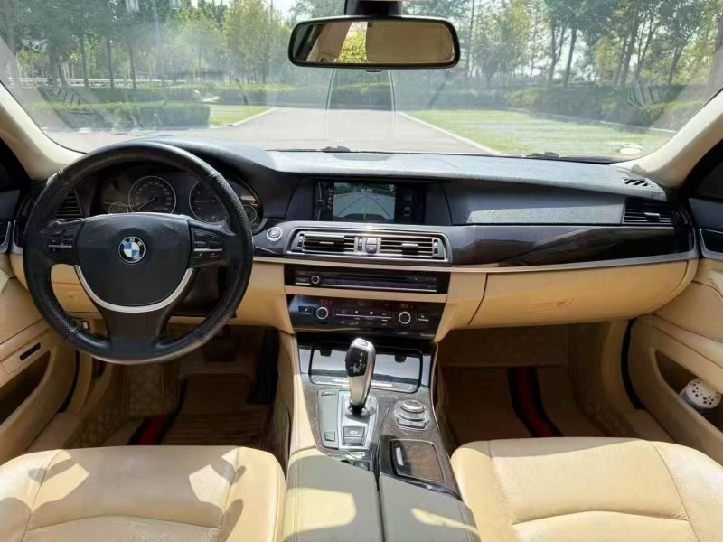 12年枣庄宝马5系