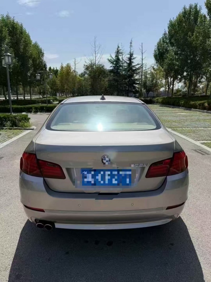 12年枣庄宝马5系