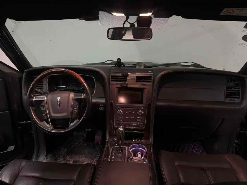 17年重庆市林肯领航员