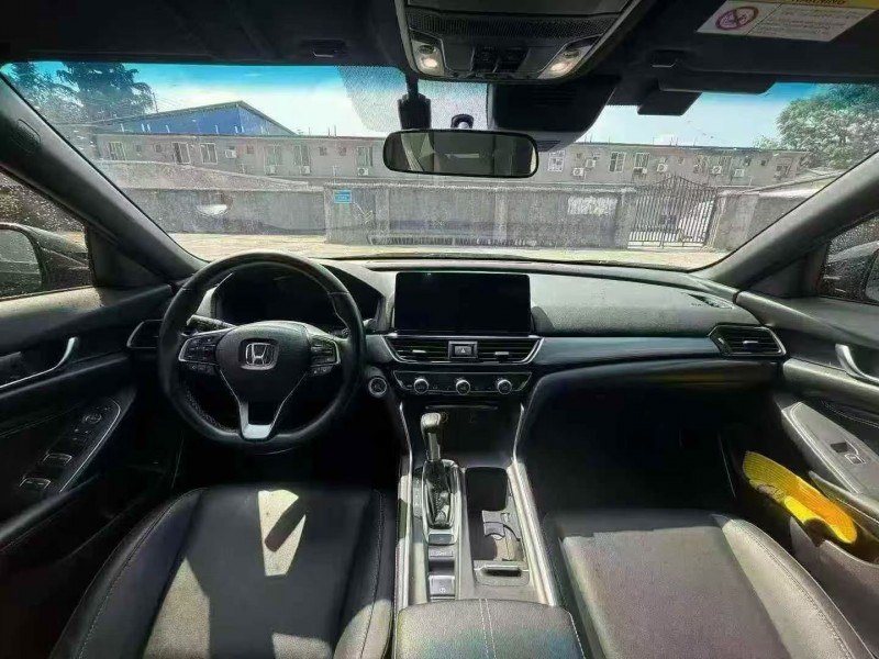 22年梧州本田英诗派