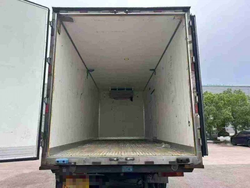 23年宿迁陕汽重卡德龙