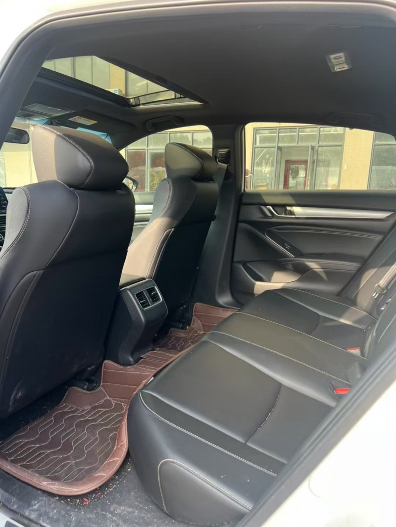 22年江门本田英诗派