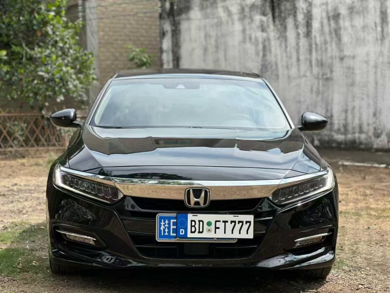 19年湛江本田雅阁