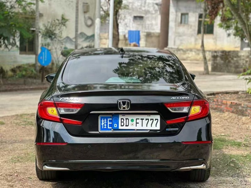 19年湛江本田雅阁