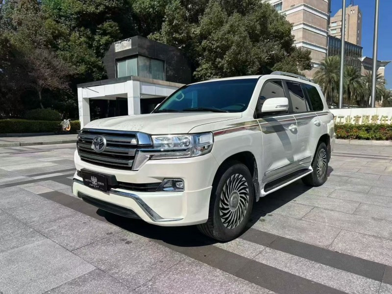 18年株洲丰田兰德酷路泽