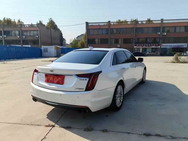 19年东营凯迪拉克CT6