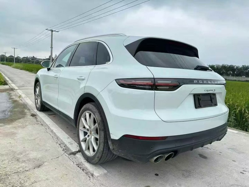 19年枣庄保时捷卡宴