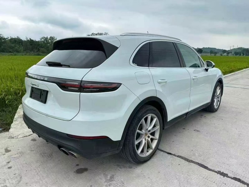 19年枣庄保时捷卡宴