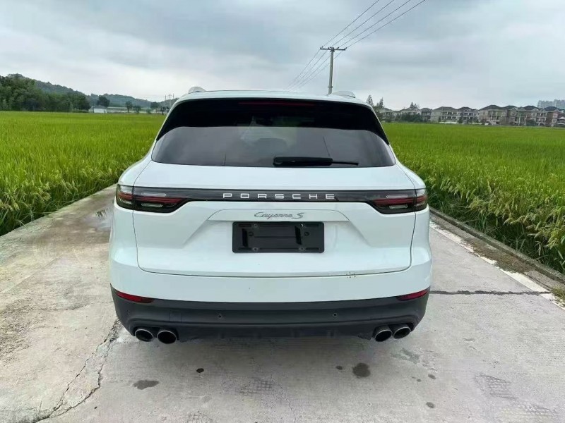 19年枣庄保时捷卡宴