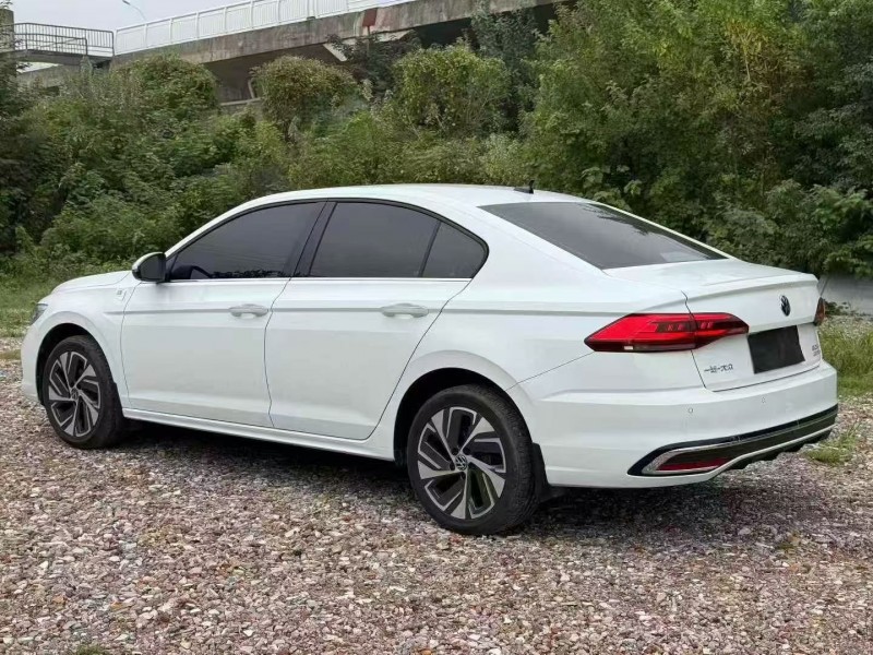 25年岳阳大众宝来