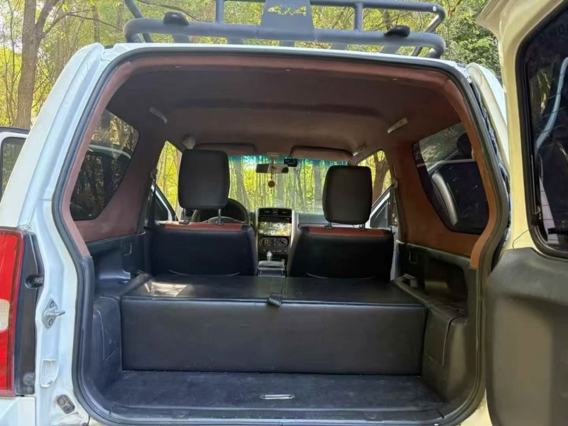 17年泰安铃木吉姆尼(进口)