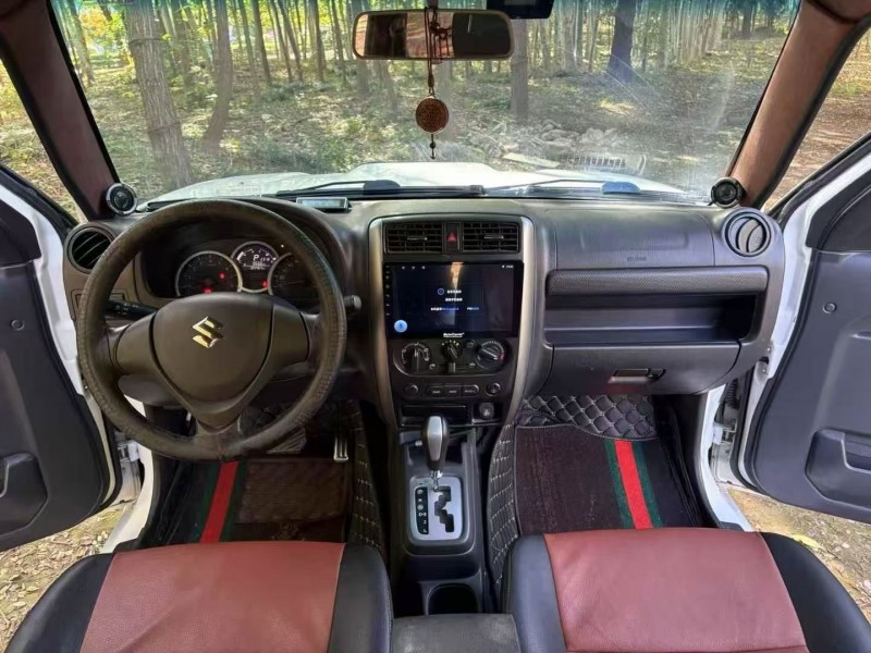 17年泰安铃木吉姆尼(进口)