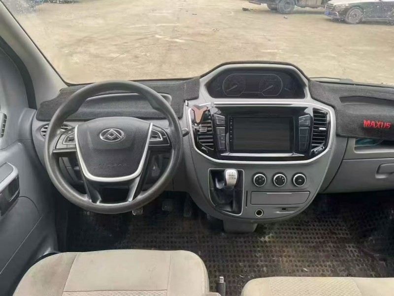 21年东营大通V80