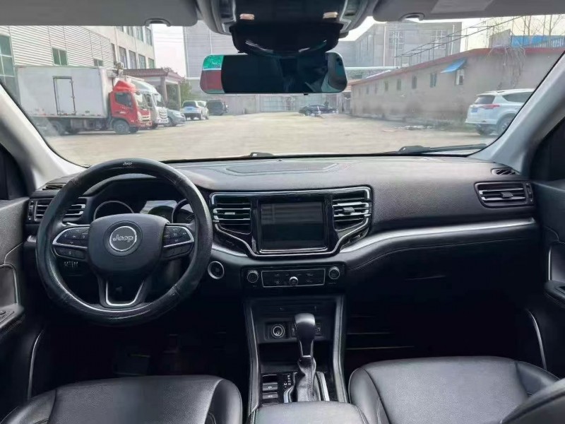 20年淄博Jeep指挥官