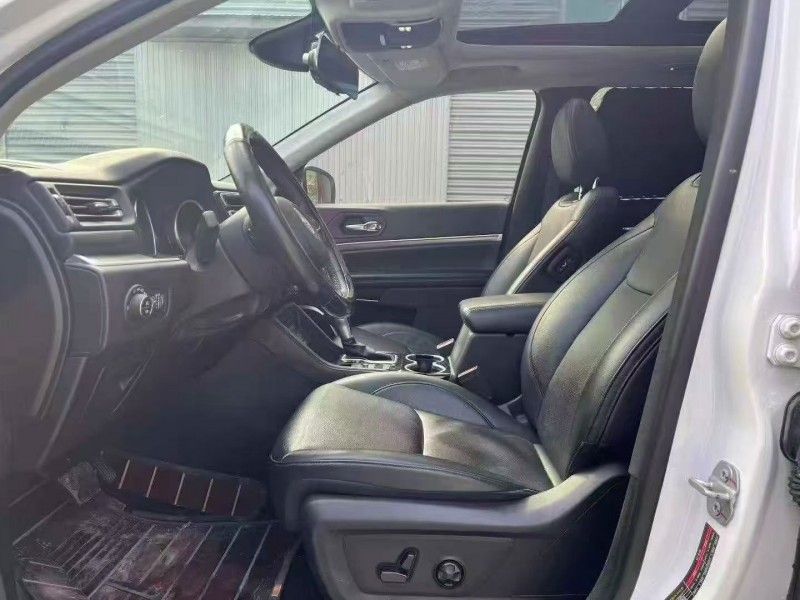 20年淄博Jeep指挥官