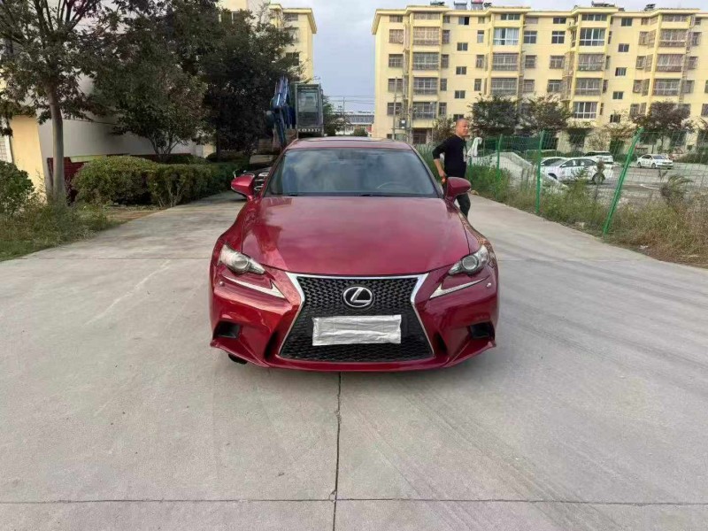 14年徐州雷克萨斯IS