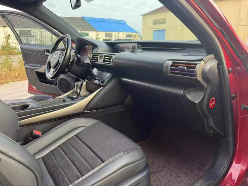 14年徐州雷克萨斯IS