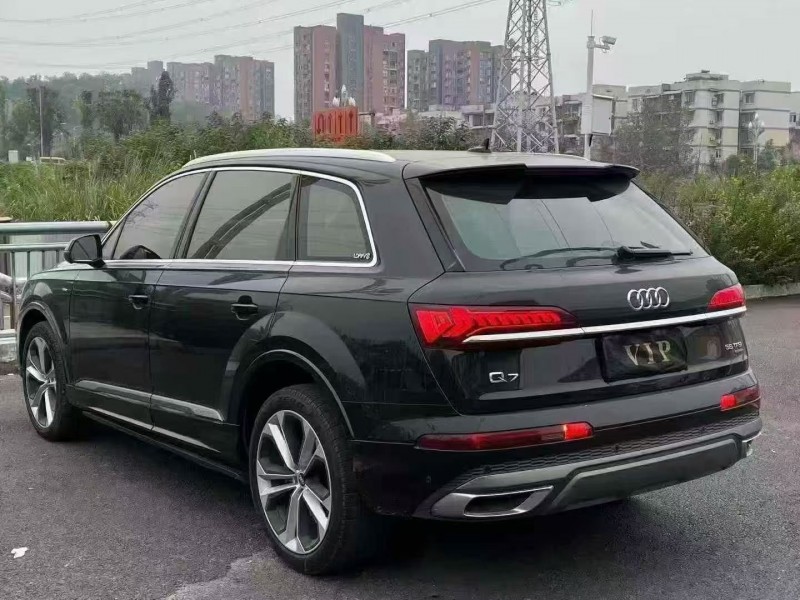 21年邵阳奥迪Q7
