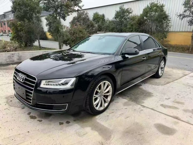 18年枣庄奥迪A8L