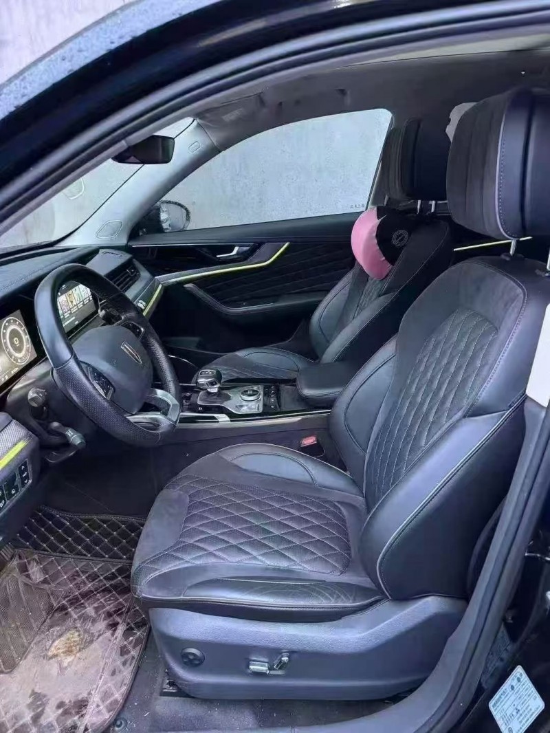 21年嘉兴红旗HS5