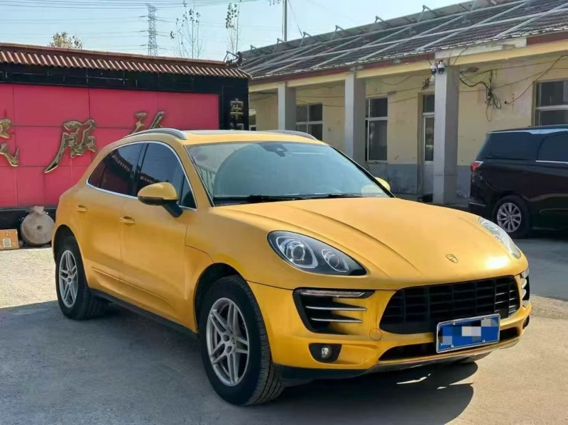 17年淄博保时捷Macan
