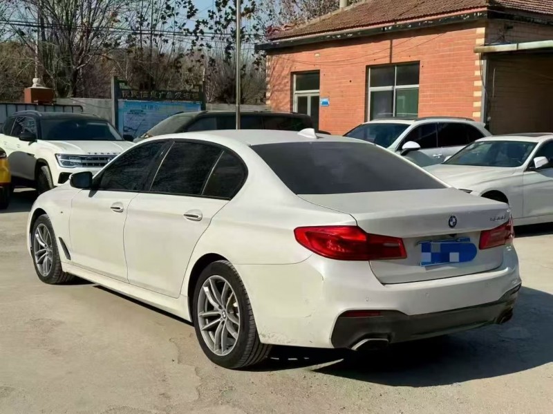 18年淄博宝马5系