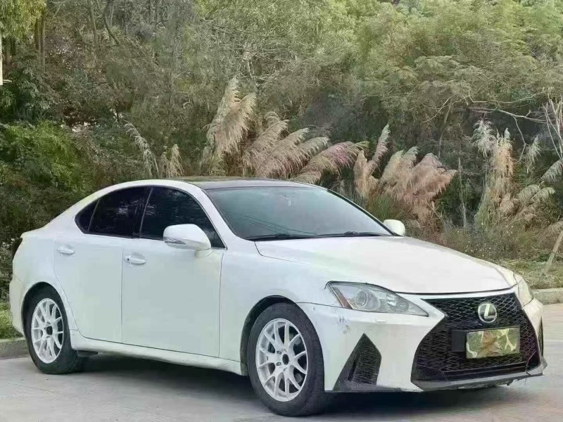 11年珠海雷克萨斯IS