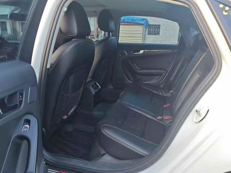 14年珠海奥迪A4L