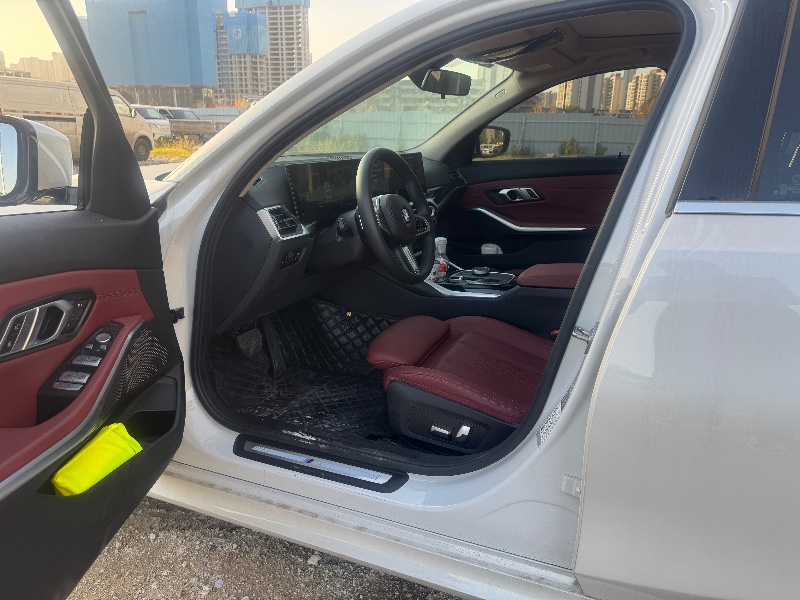 23年武汉宝马3系