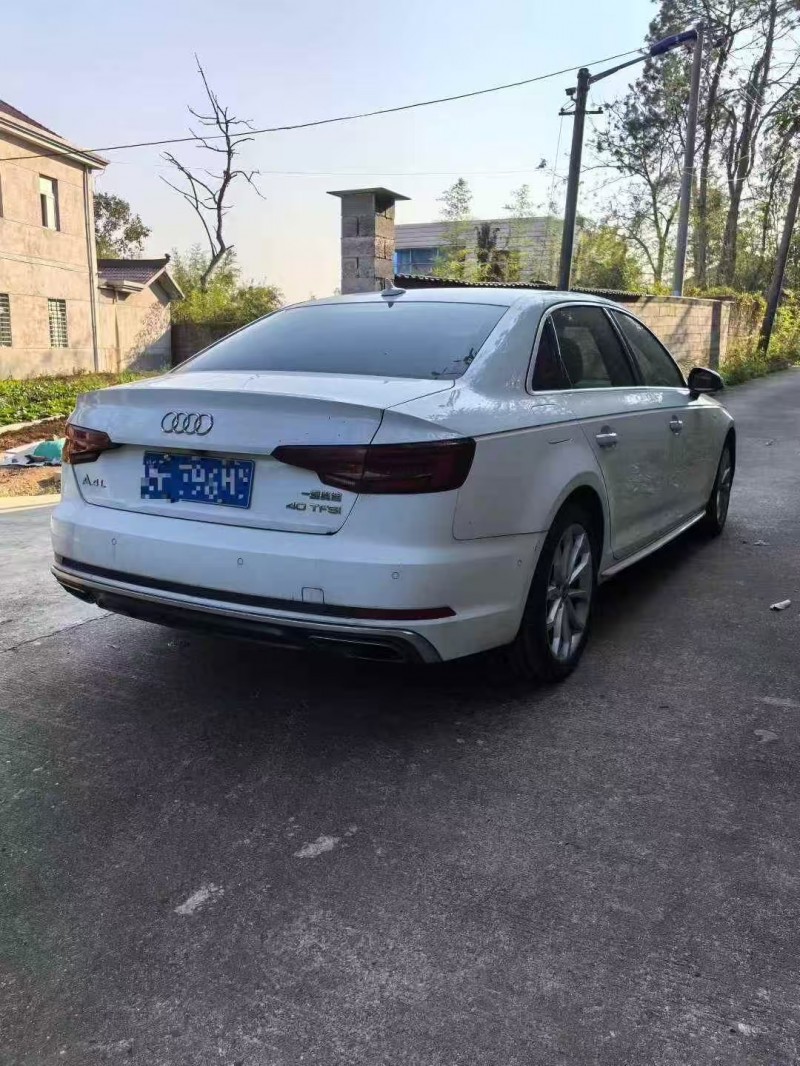 19年宁波奥迪A4L