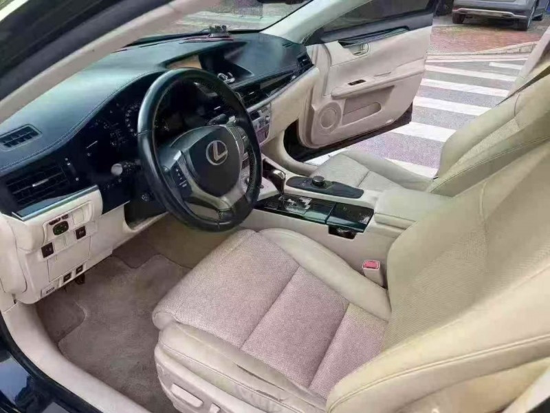 15年梧州雷克萨斯ES