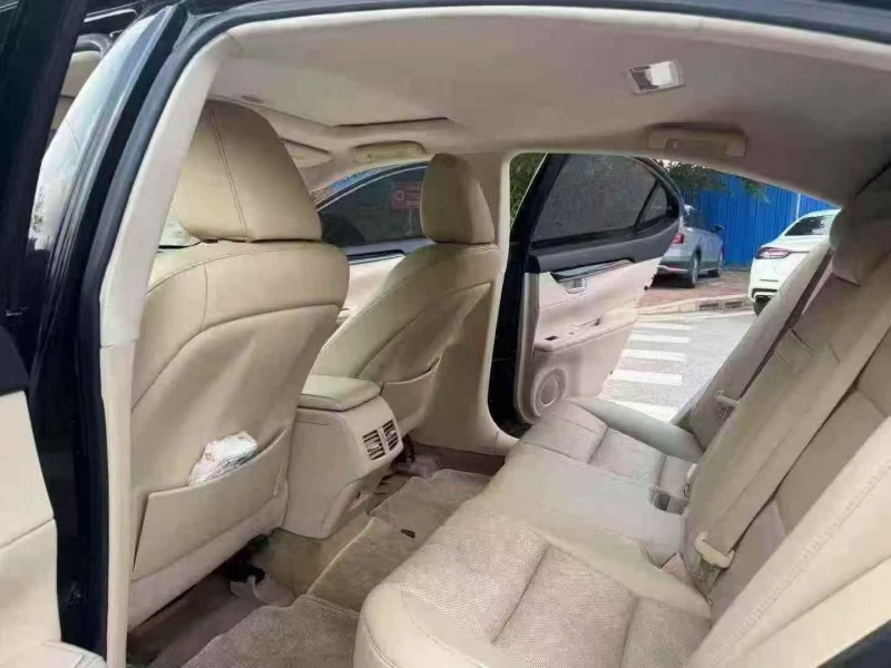 15年梧州雷克萨斯ES