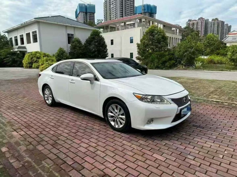 12年北海雷克萨斯ES