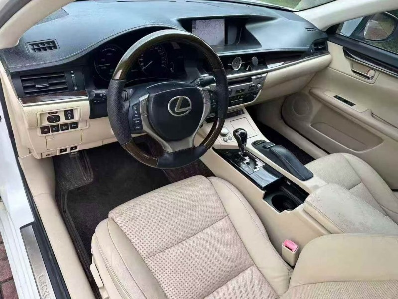 12年北海雷克萨斯ES