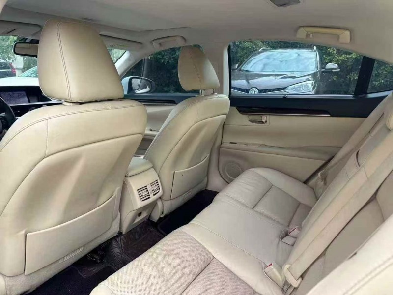 12年北海雷克萨斯ES