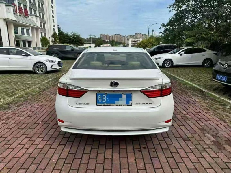 12年北海雷克萨斯ES