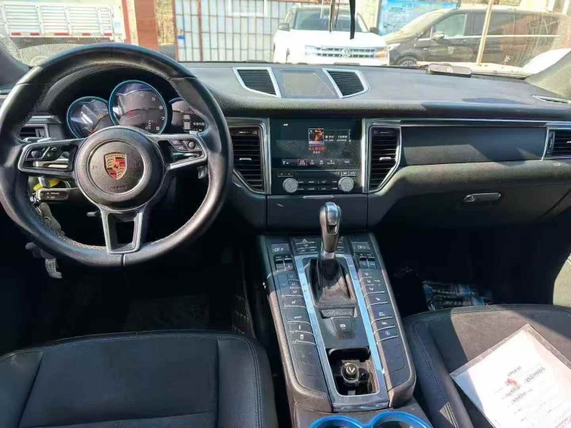 17年淄博保时捷Macan