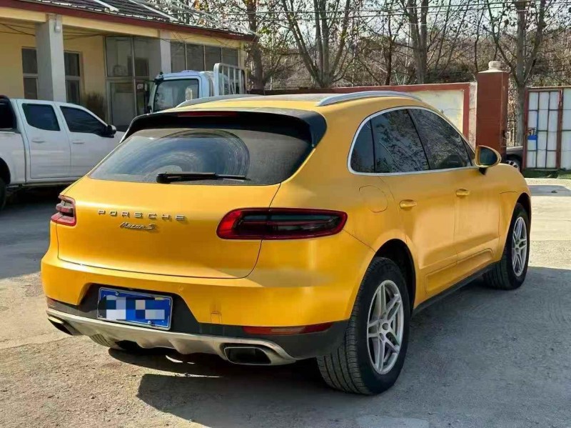 17年淄博保时捷Macan