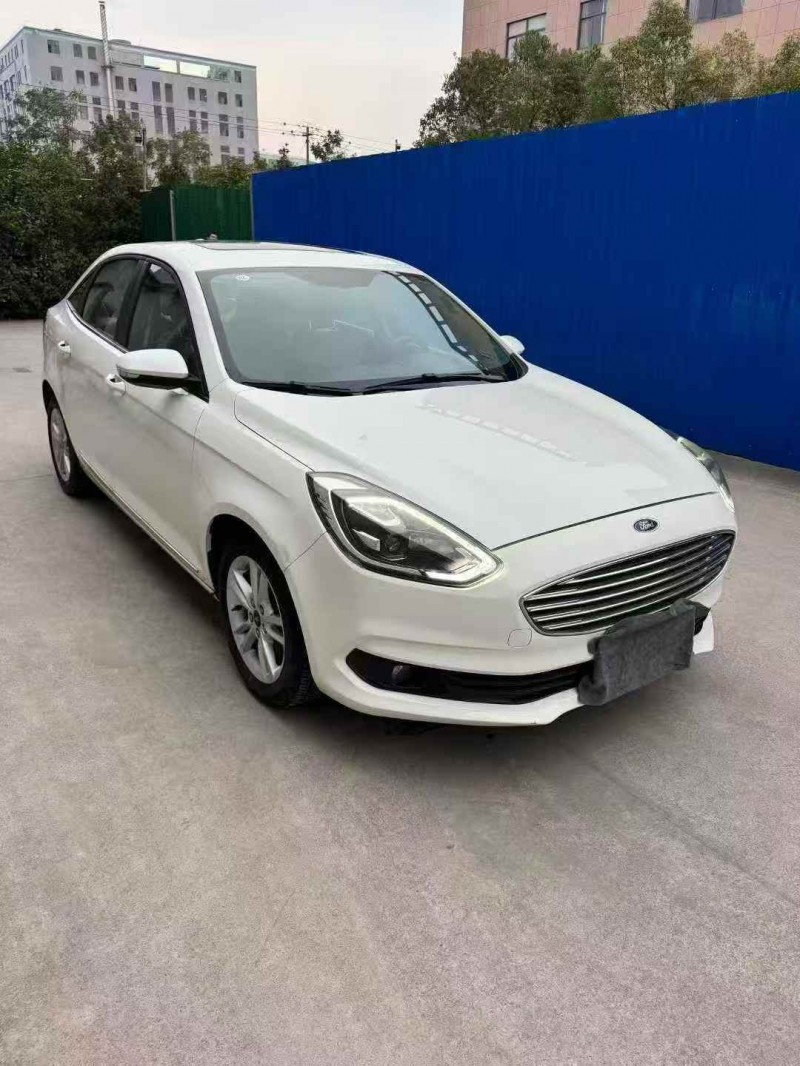 20年绍兴福特福睿斯