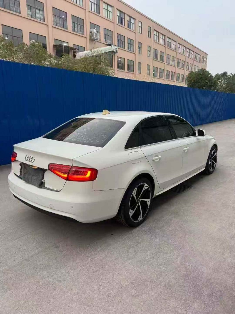 16年衢州奥迪A4L