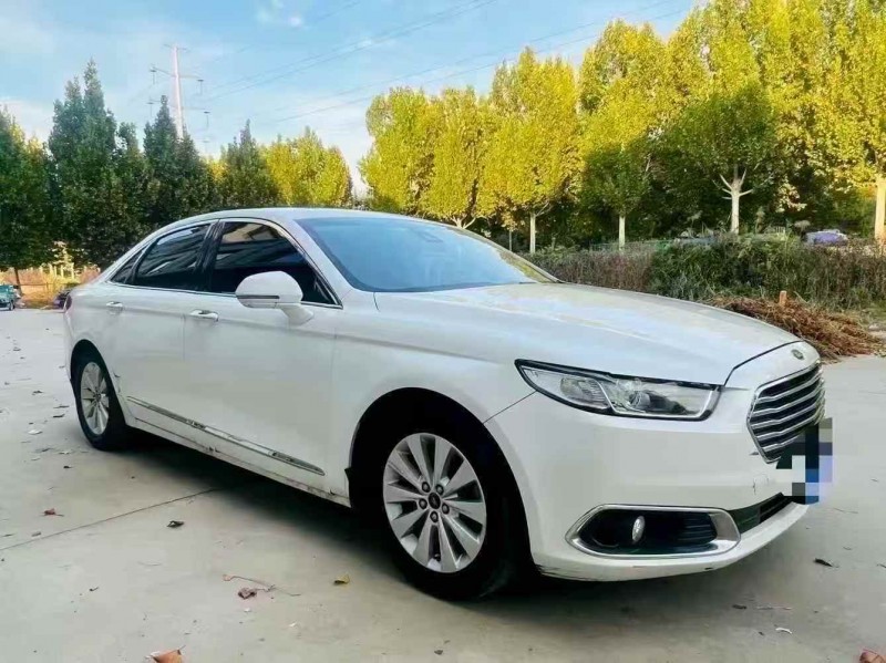 16年东营福特金牛座