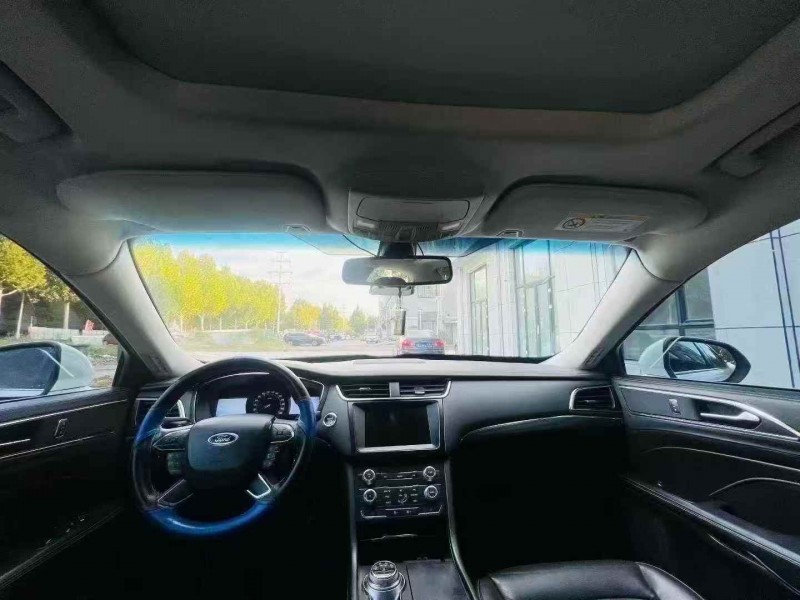 16年东营福特金牛座